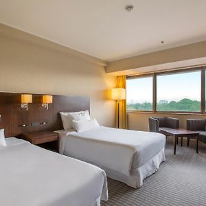 Standard Twin Room Castle View Non-Smoking